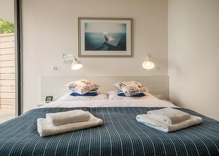 Lägenhet Tawerna Rybaki *